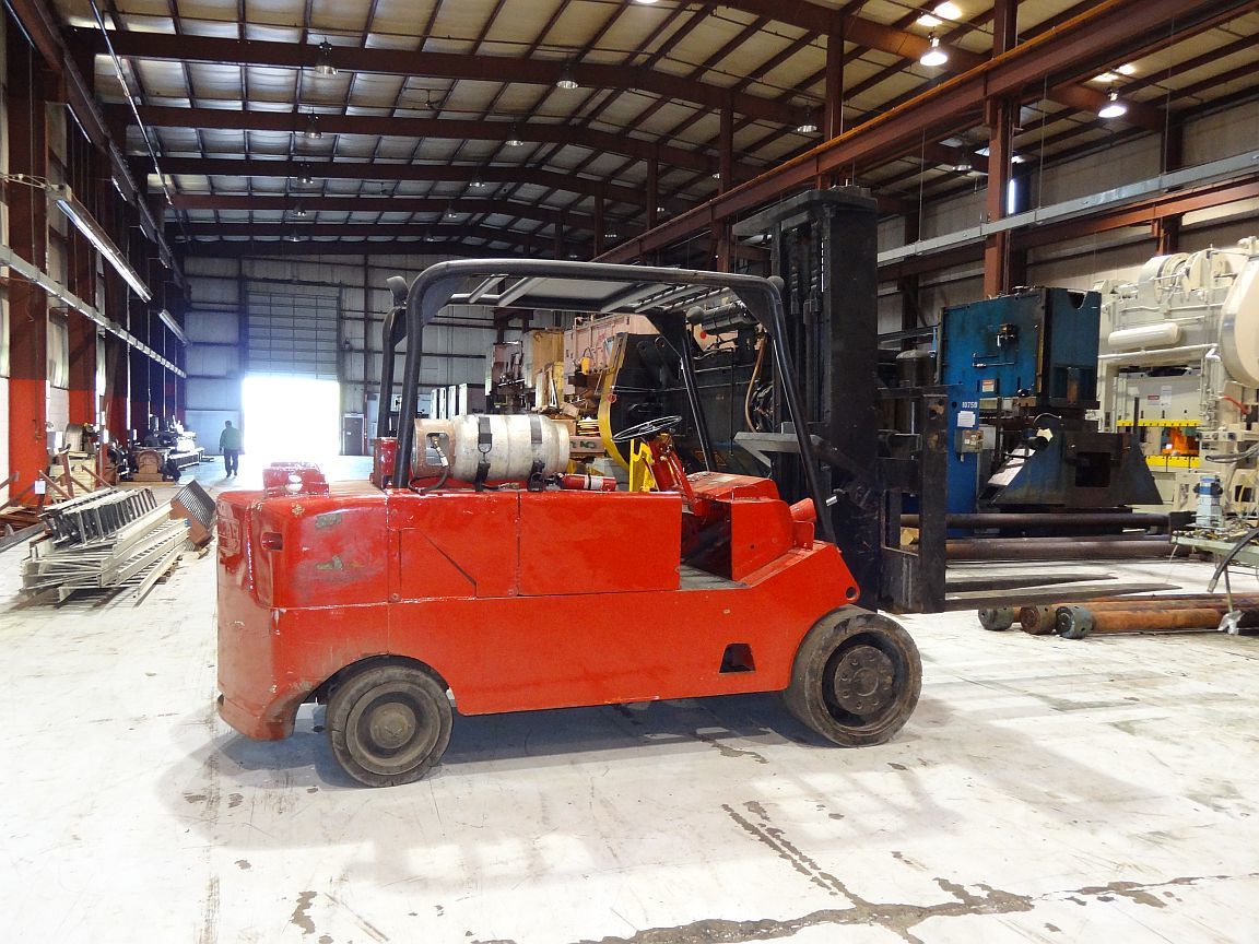 CAT 71L264 Forklift (4687)